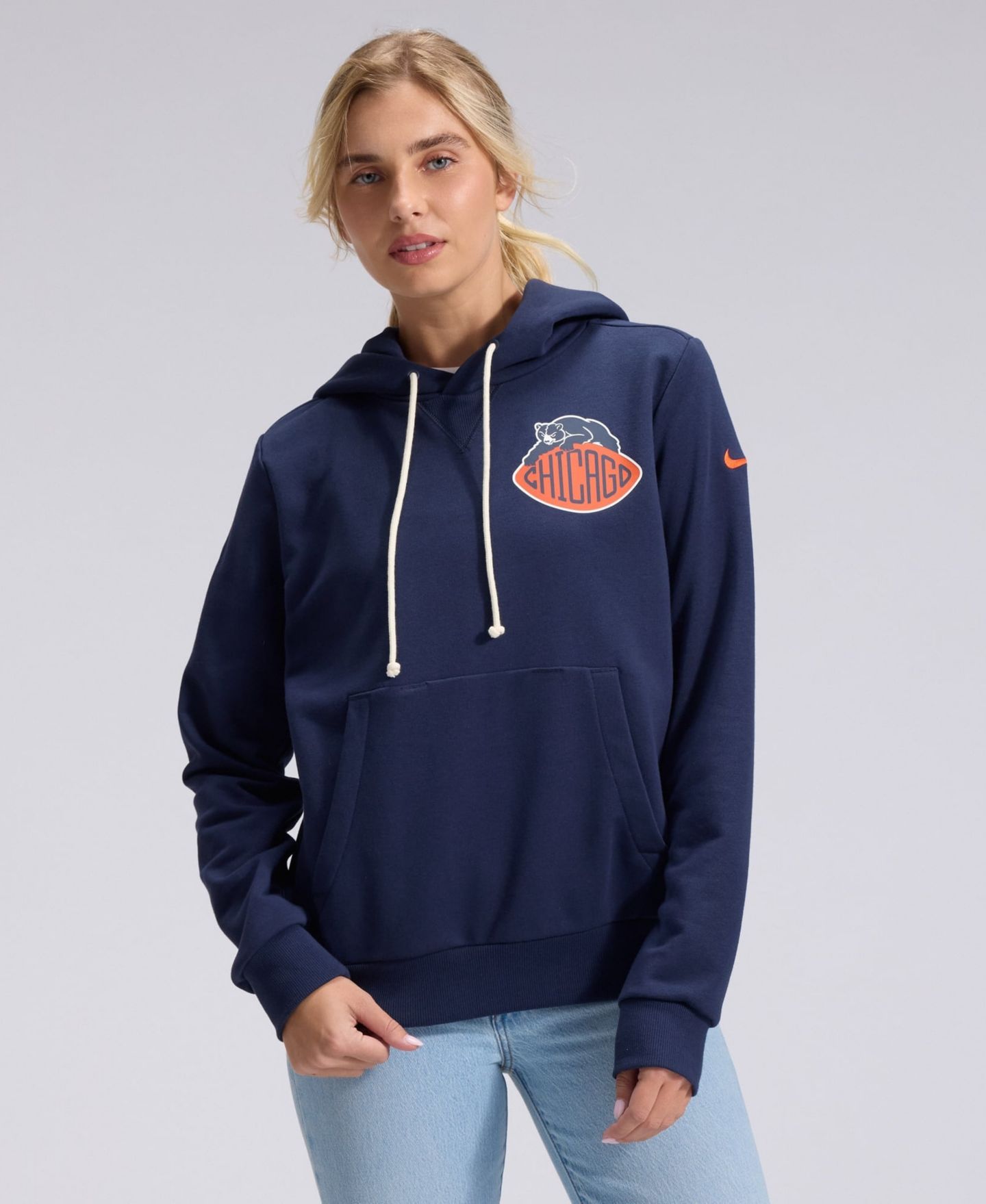 Женское худи Nike Navy Chicago Bears 2026 Rivalries Collection Standard Issue Sideline Pullover — фото 1
