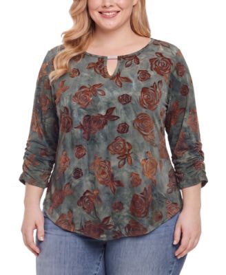 Plus Size Keyhole 3/4-Sleeve Blouse