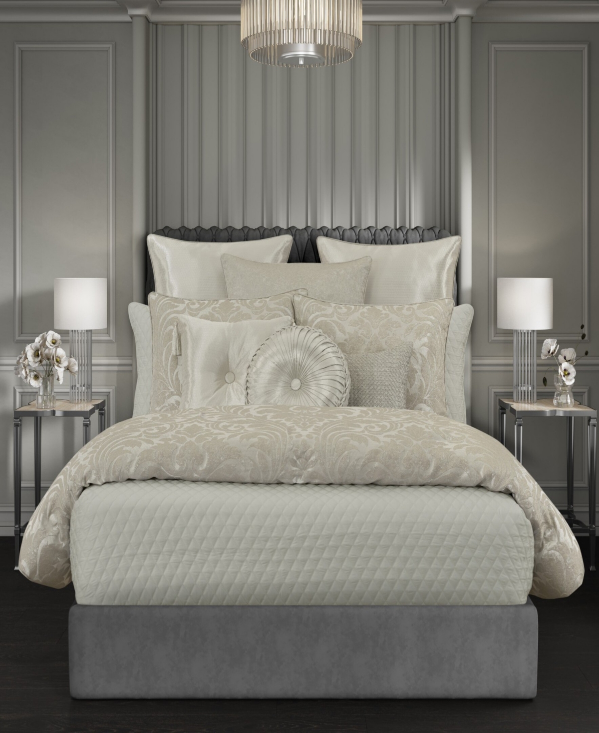 J Queen New York Starlight Textured 4-Piece Comforter Set, Queen