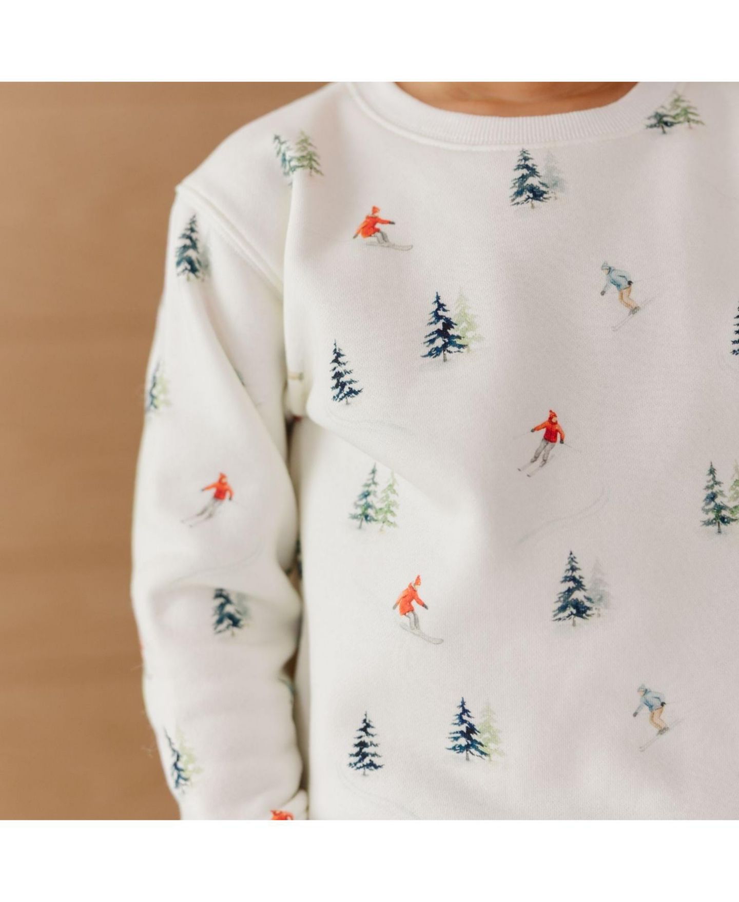 Толстовка Sweet Wink Ski Day Cotton-Blend Crewneck Long-Sleeve для мальчиков-малышей, цвет: Слоновая кость — фото 3