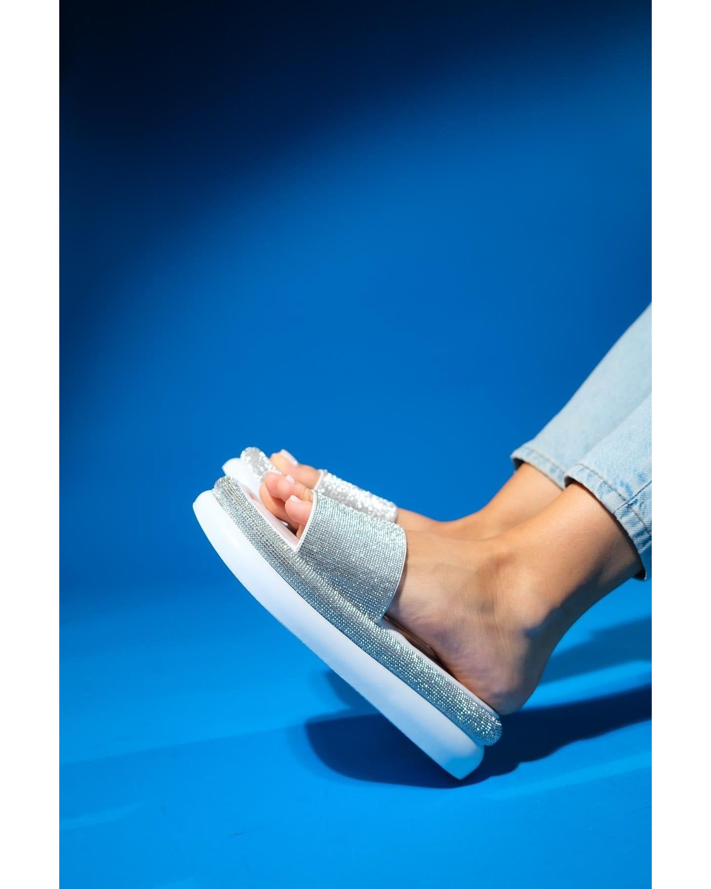 Женские сандалии Prologue Shoes Oeste Rhinestone Platform, цвет: Белая искусственная кожа — фото 9