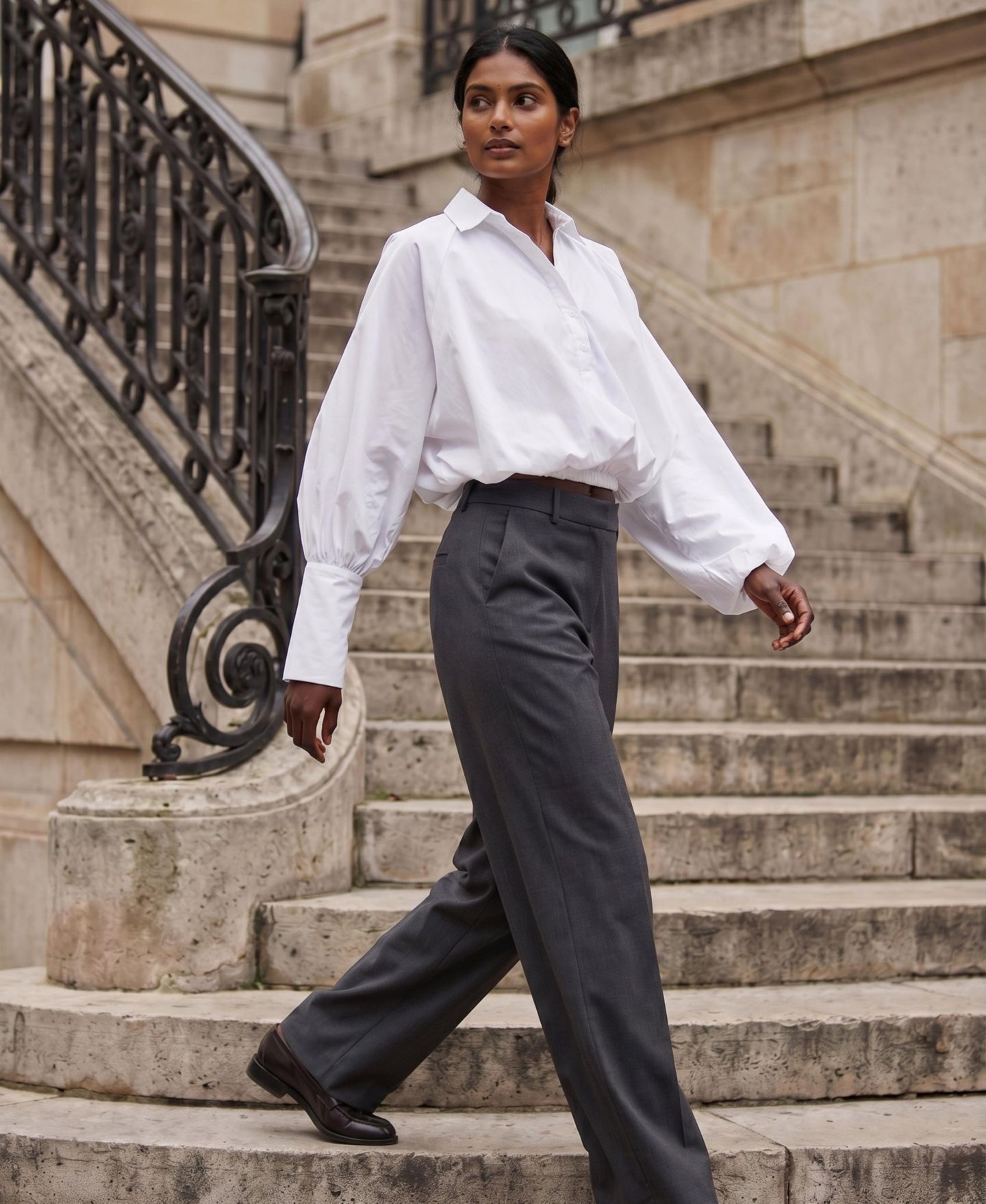 Женская блузка Modenaire Button-Front Cropped Long-Sleeve — фото 8