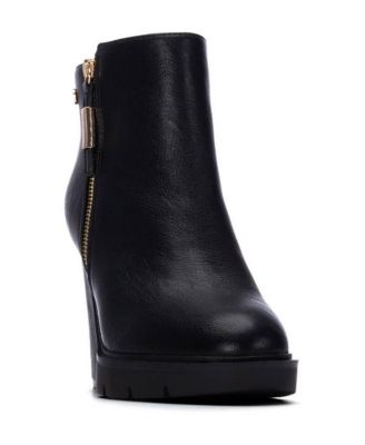 Women's Slip-Resistant Block-Heel Ankle Booties