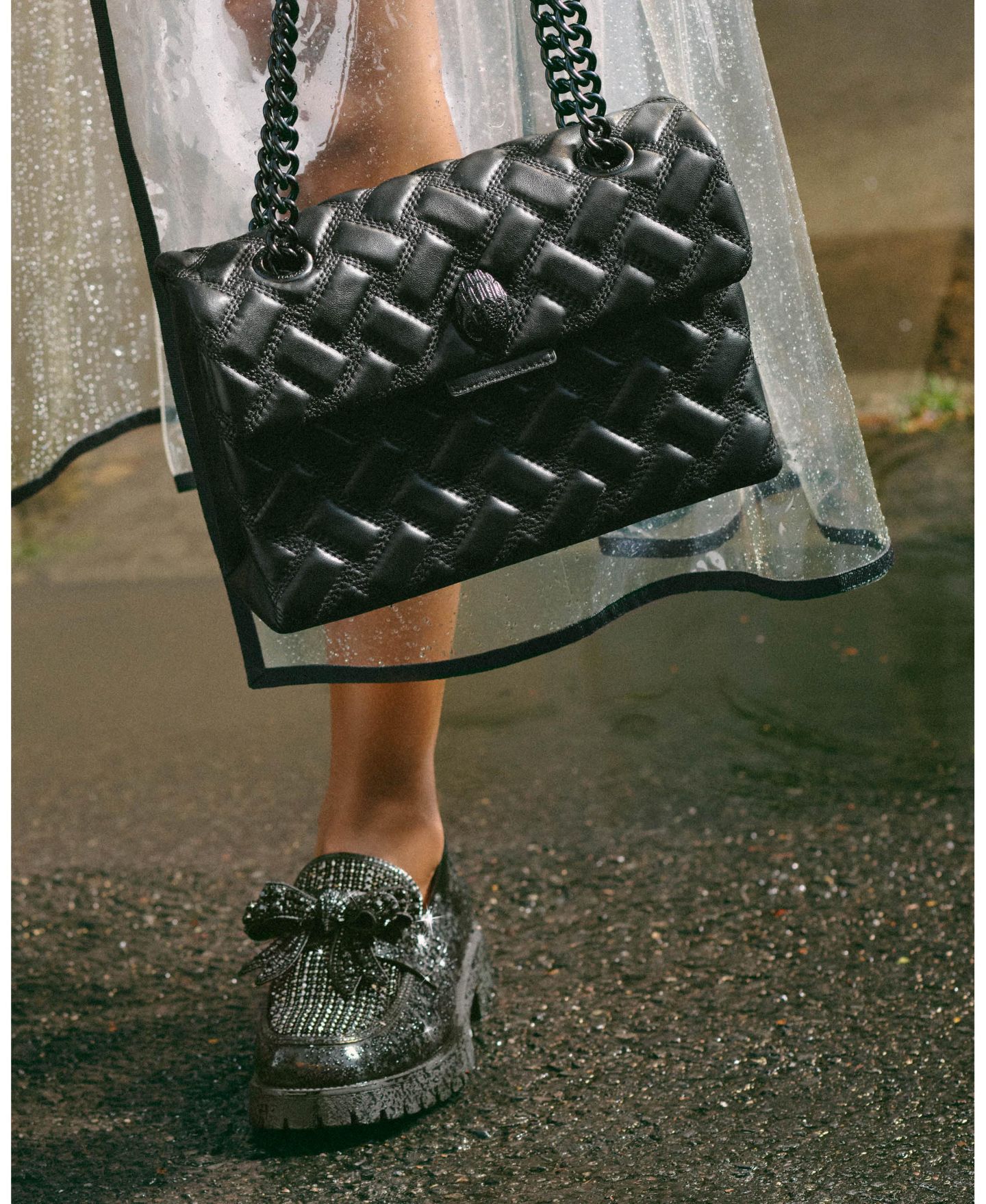 Женская сумка Kurt Geiger London Kensington Drench Medium Quilted Leather Shoulder, цвет: Чёрный — фото 3