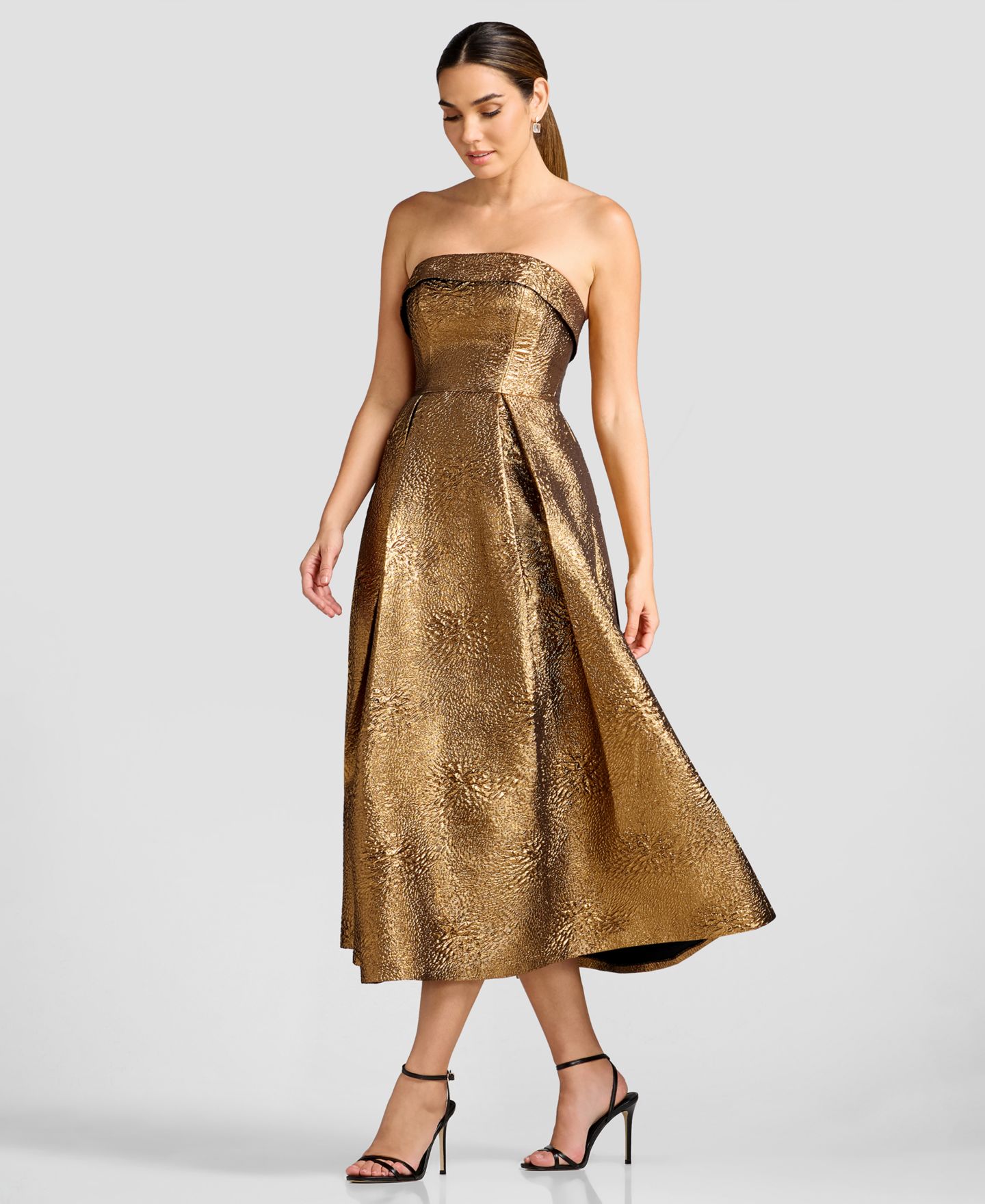Женское платье Dress the Population Mika Strapless Fit & Flare Tea Length, цвет: Золотой — фото 2