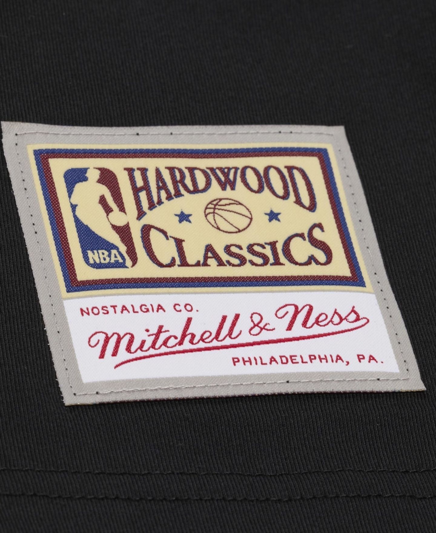 Мужская футболка Mitchell & Ness Kevin Garnett Black Minnesota Timberwolves Hardwood Classics Player — фото 5
