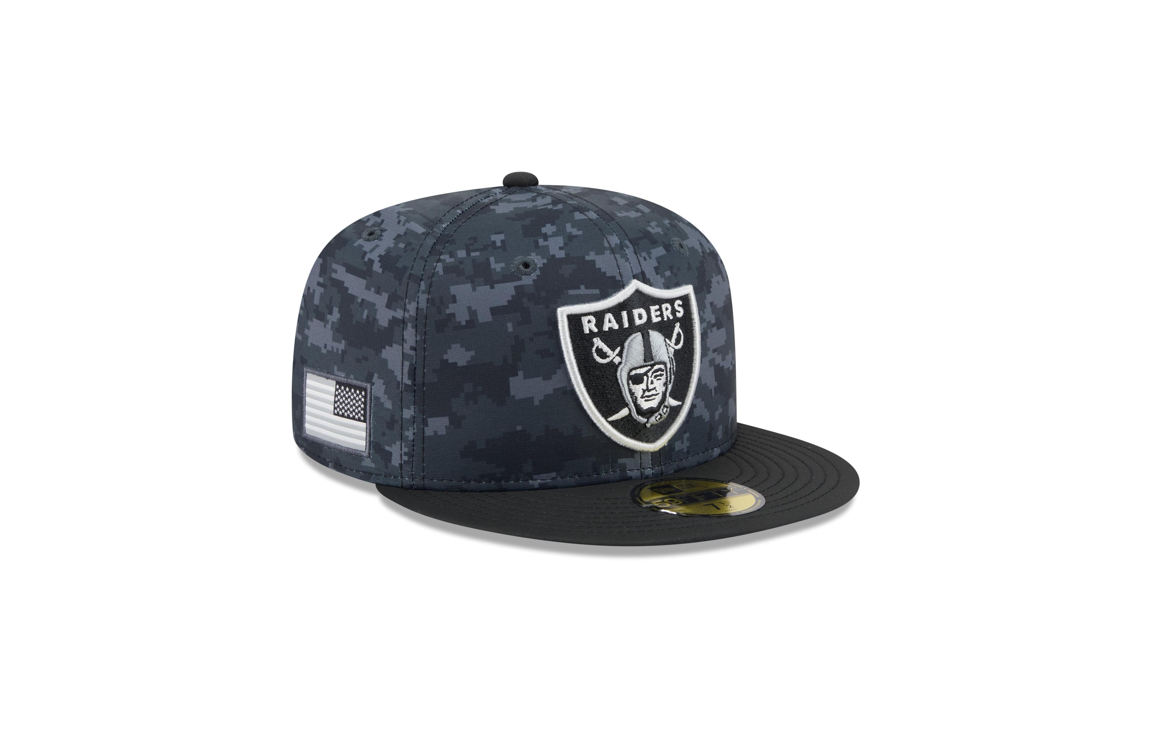 New Era Men's Black Las Vegas Raiders 2026 Salute To Service 59FIFTY Fitted Hat