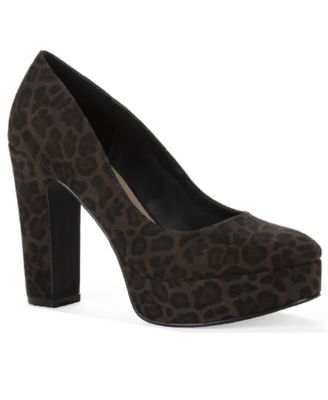 Women's Celeighn Block Heel Pumps