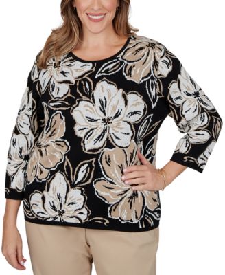 Plus Size Crewneck 3/4-Sleeve Pullover Sweater