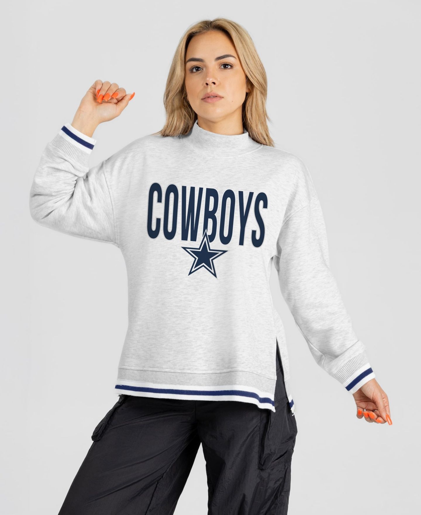 Женская толстовка Gameday Couture Ash Dallas Cowboys Rally Point Contrast Stripe Mock Neck — фото 1