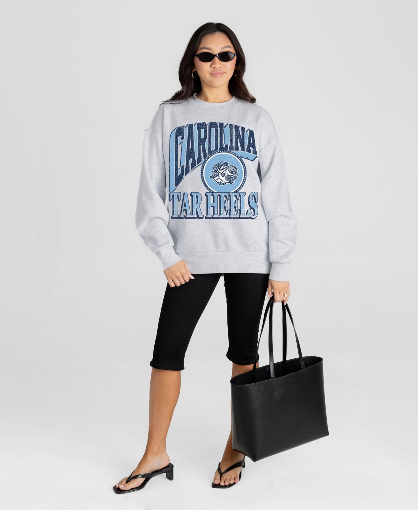 Женские толстовки Gameday Couture Ash North Carolina Tar Heels Game On — фото 4