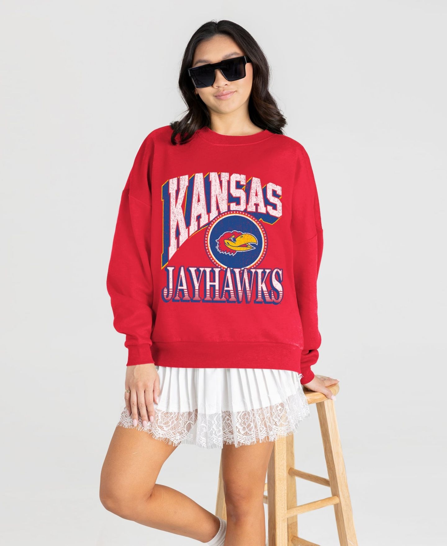 Женская толстовка Gameday Couture Red Kansas Jayhawks Main Character Oversized Premium Drop Shoulder — фото 5