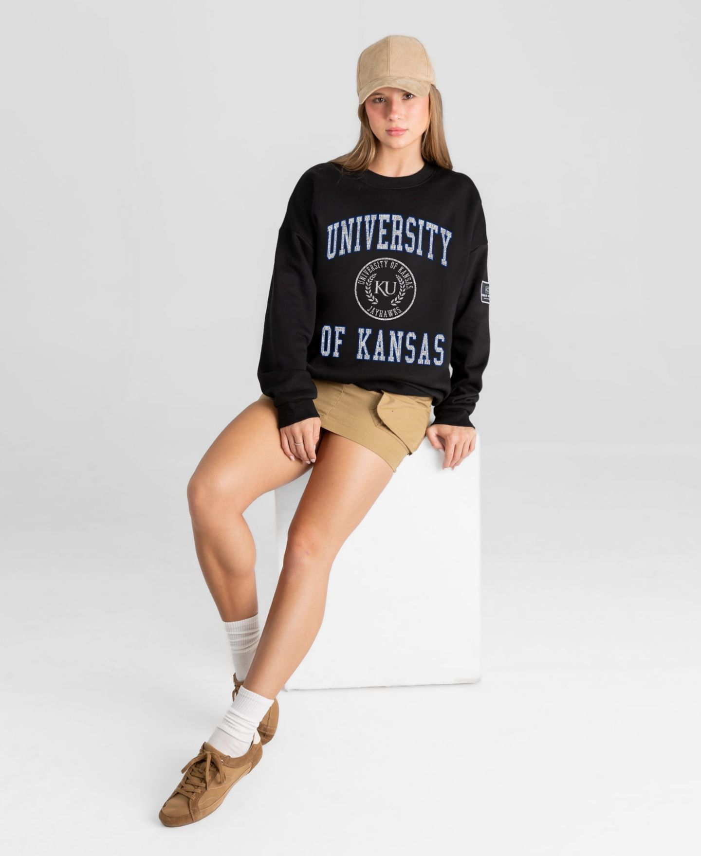Женская толстовка Gameday Couture Black Kansas Jayhawks Fierce Flow Black Label — фото 4