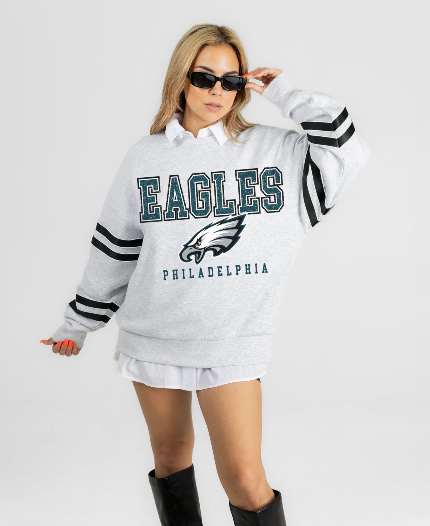 Женская толстовка Gameday Couture Ash Philadelphia Eagles Stadium Stripes Oversized Fleece — фото 4
