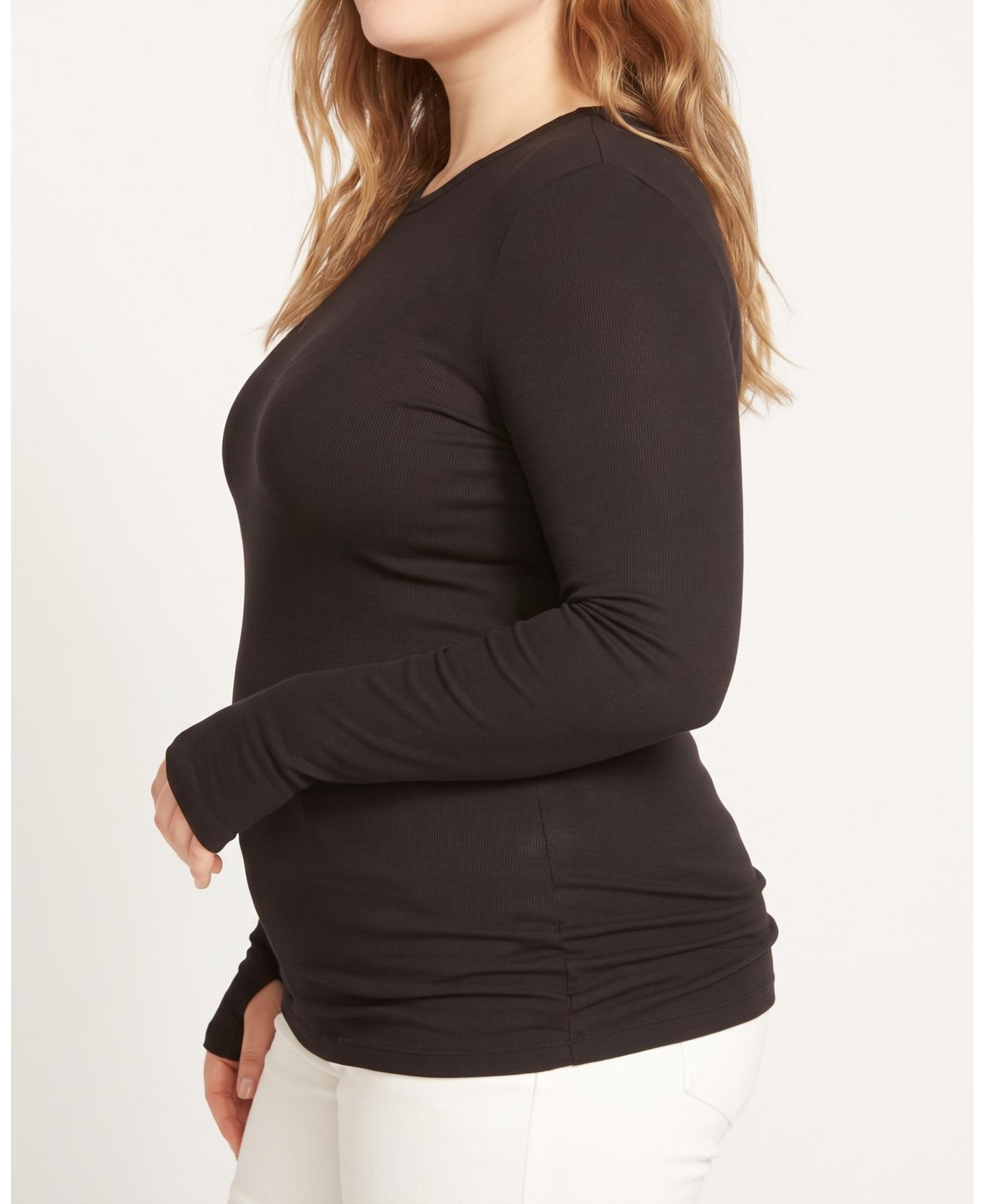 Женская футболка Universal Standard Plus Size Foundation Fitted Fine-Ribbed Long-Sleeve Crewneck, цвет: Чёрный — фото 2