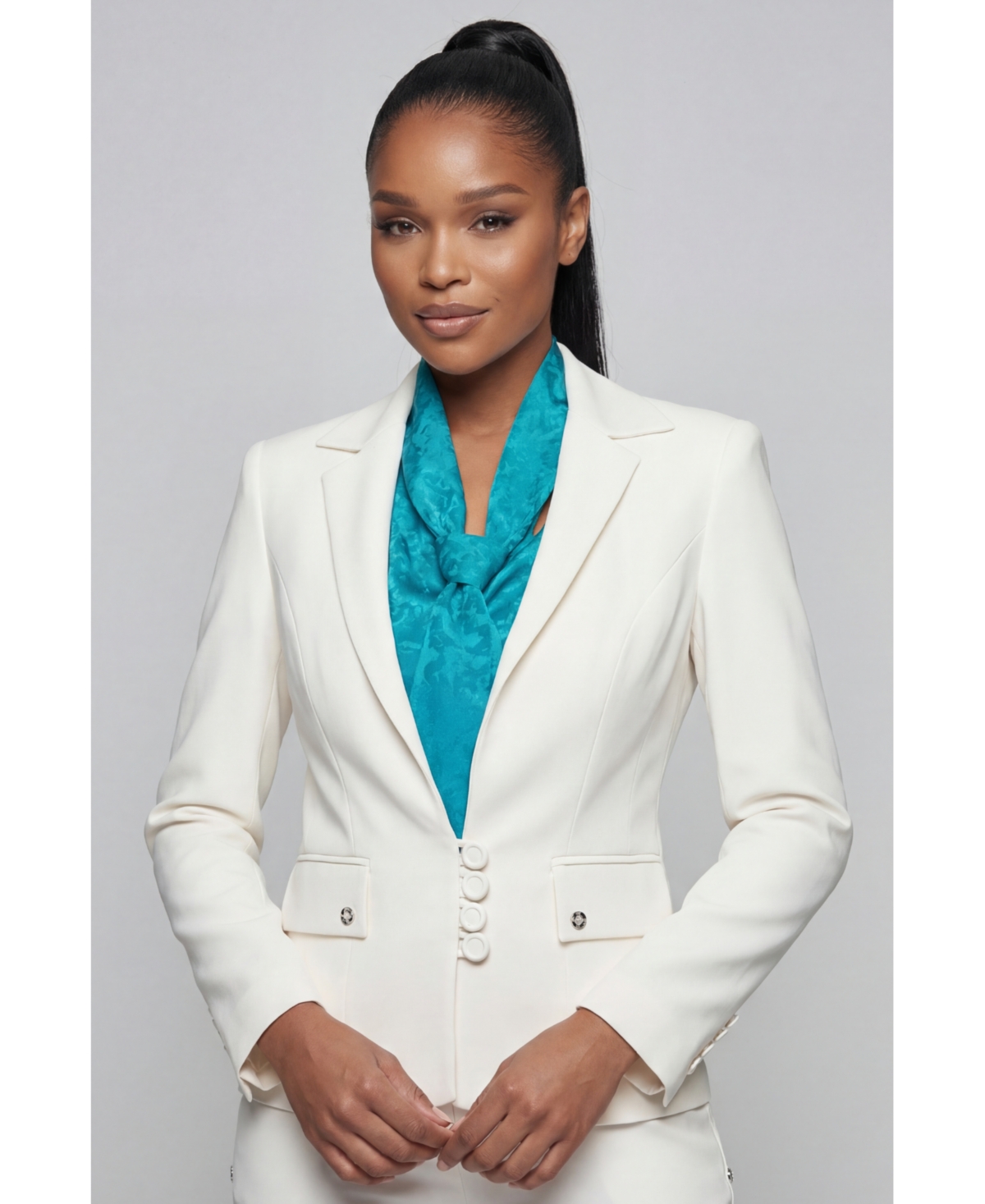 Luna Fashion House Women's 4-Button Tailored Blazer - White