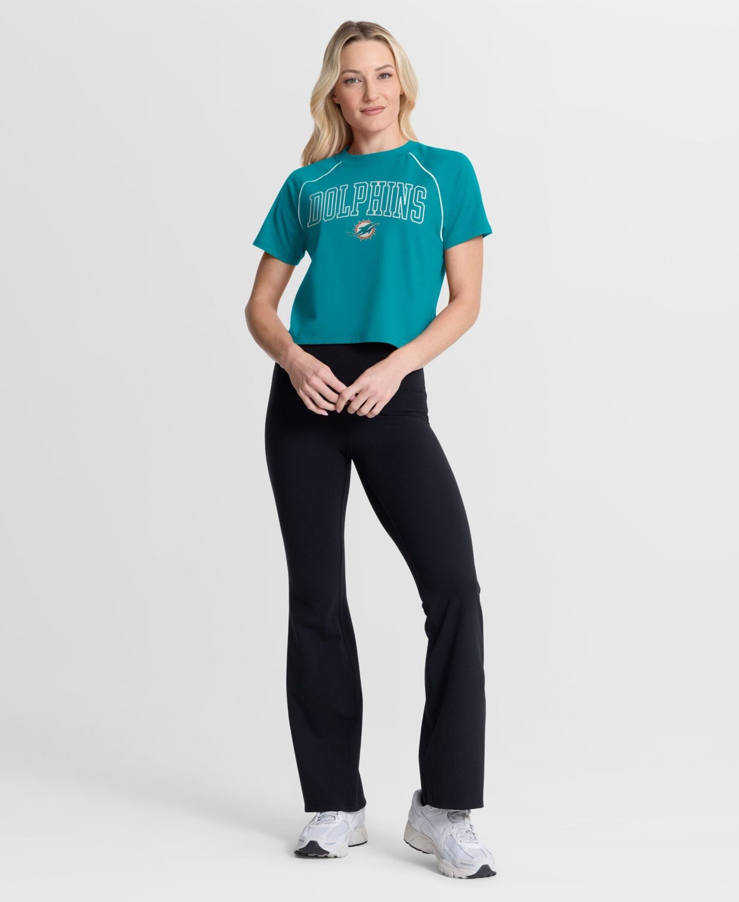 Женский топ Fanatics Aqua Miami Dolphins Offensive Scheme Raglan Tri-Blend Cropped — фото 1