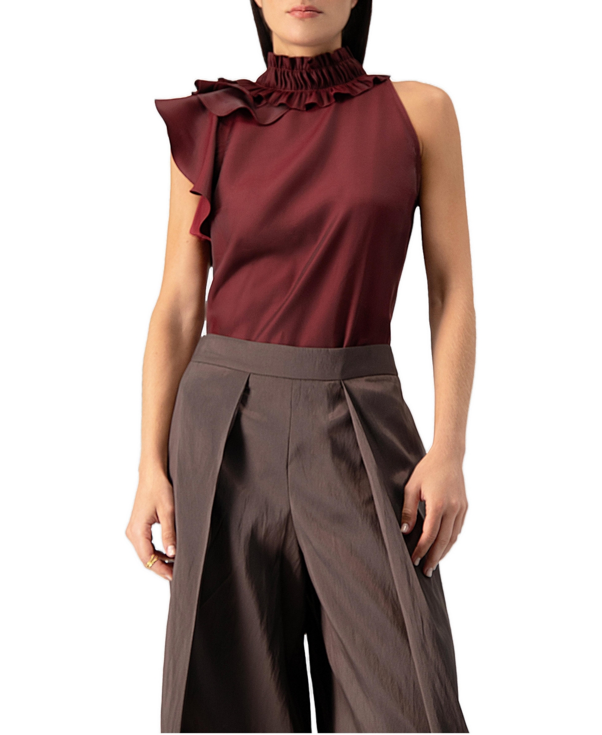 Ivonne Women's Ruffled-Collar Sleeveless Satin Blouse - Wine