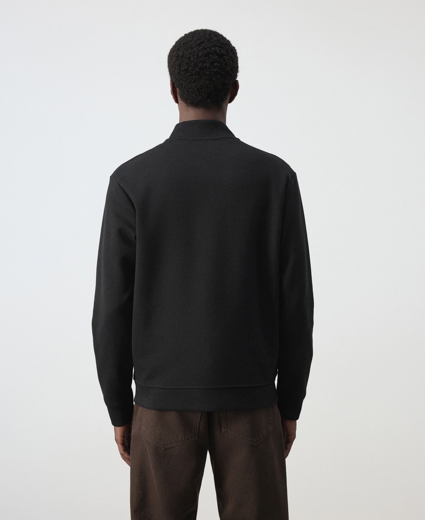 Мужская толстовка Mango Sudadera Jon Mock Neck Full Zip, цвет: Чёрный — фото 5
