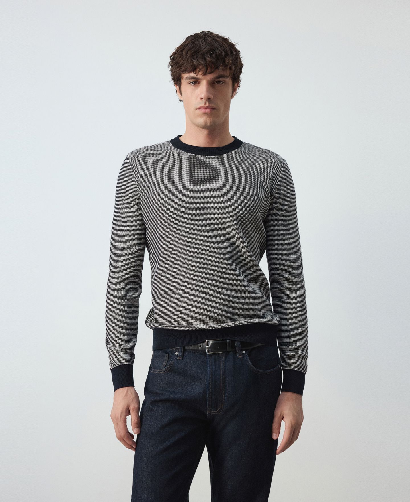 Мужской свитер Mango Jersey Mapu-I Crewneck Long-Sleeve Contrasting Collar Pullover, цвет: Тёмно-синий — фото 8