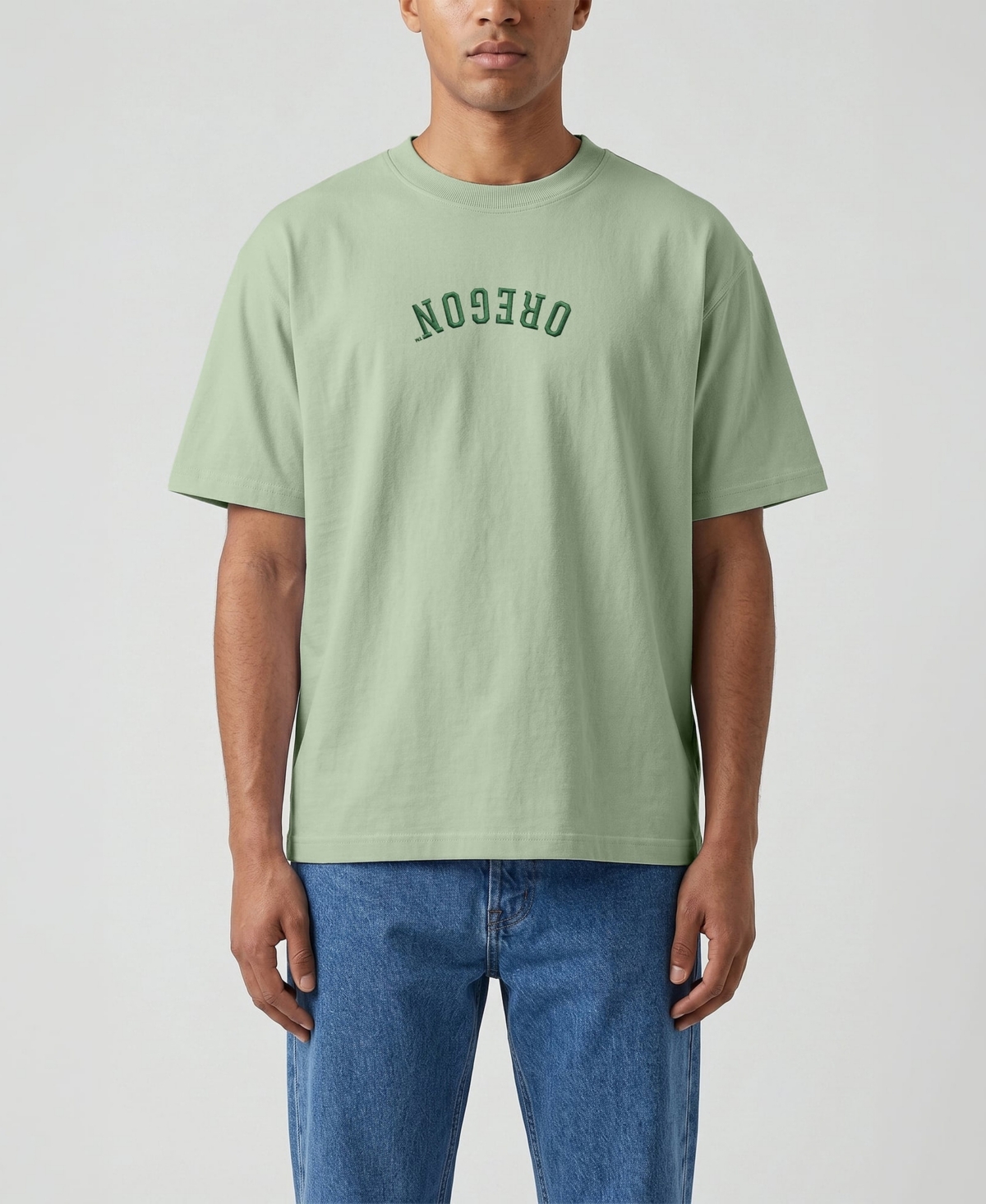 Uscape Apparel Men's Green Oregon Ducks Upside Down Embroidered Vintage Heavyweight T-Shirt - Green