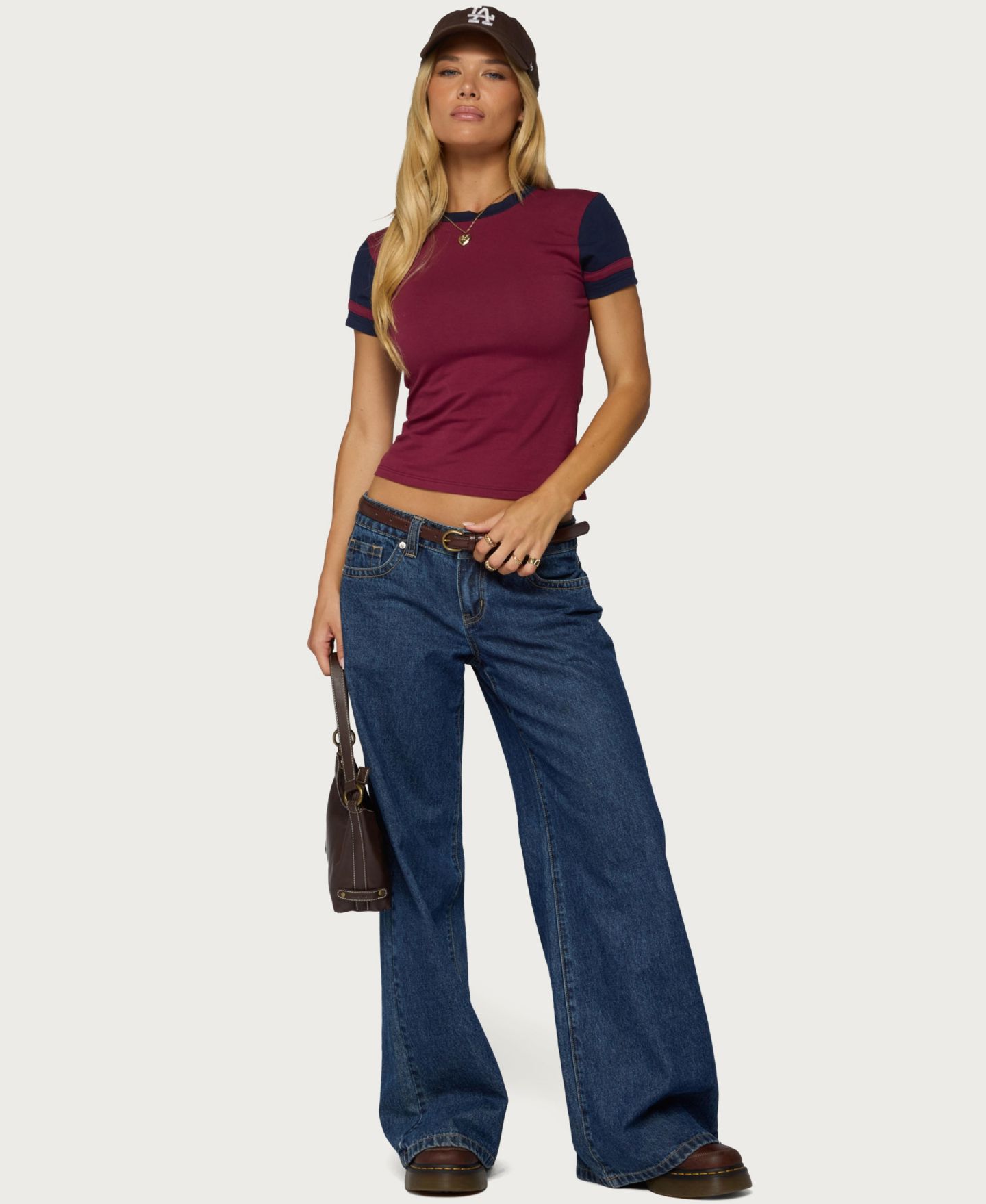 Женская футболка Edikted Sophiah Crewneck Short-Sleeve Fitted, цвет: Бордовый тёмно-синий — фото 5