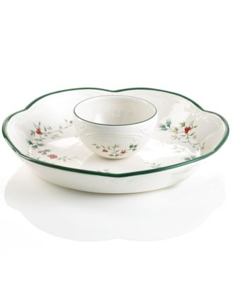 Winterberry Holiday Chip & Dip Bowl 