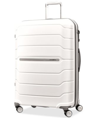 Freeform 28" Expandable Hardside Spinner Suitcase