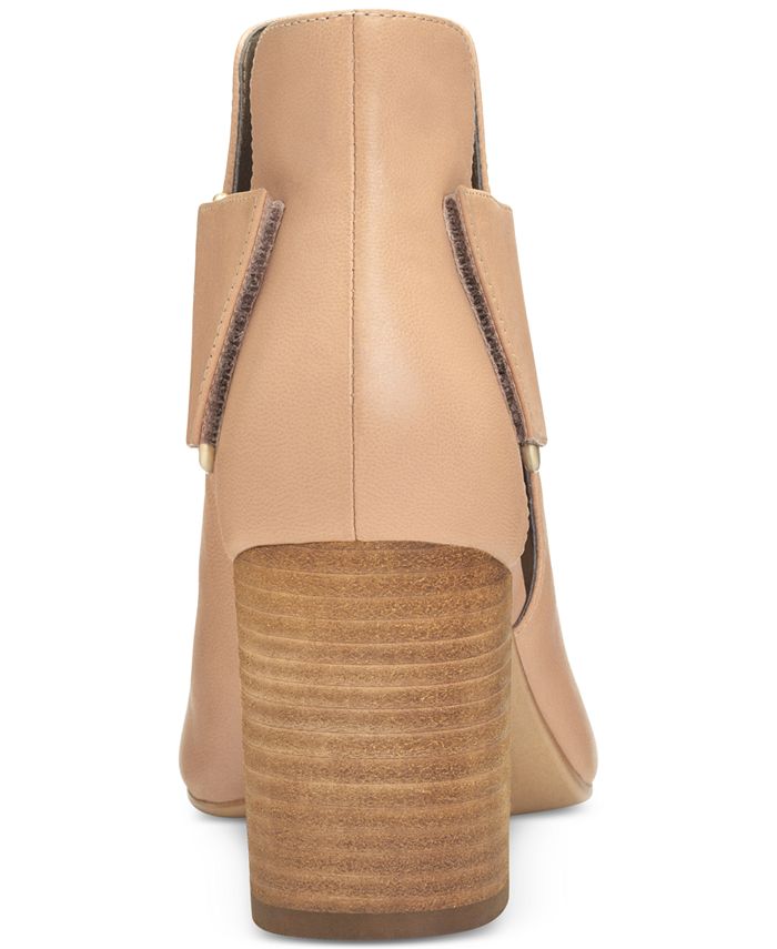 aerosoles flat booties