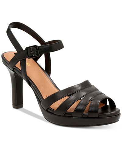 Clarks Artisan Women's Mayra Poppy Dress Sandals
