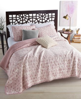 Martha Stewart Collection - Beach Wash Cotton Reversible Sunset Pink King Quilt