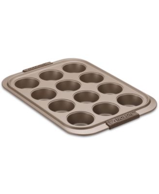 Advanced 12-Cup Covered Muffin Pan