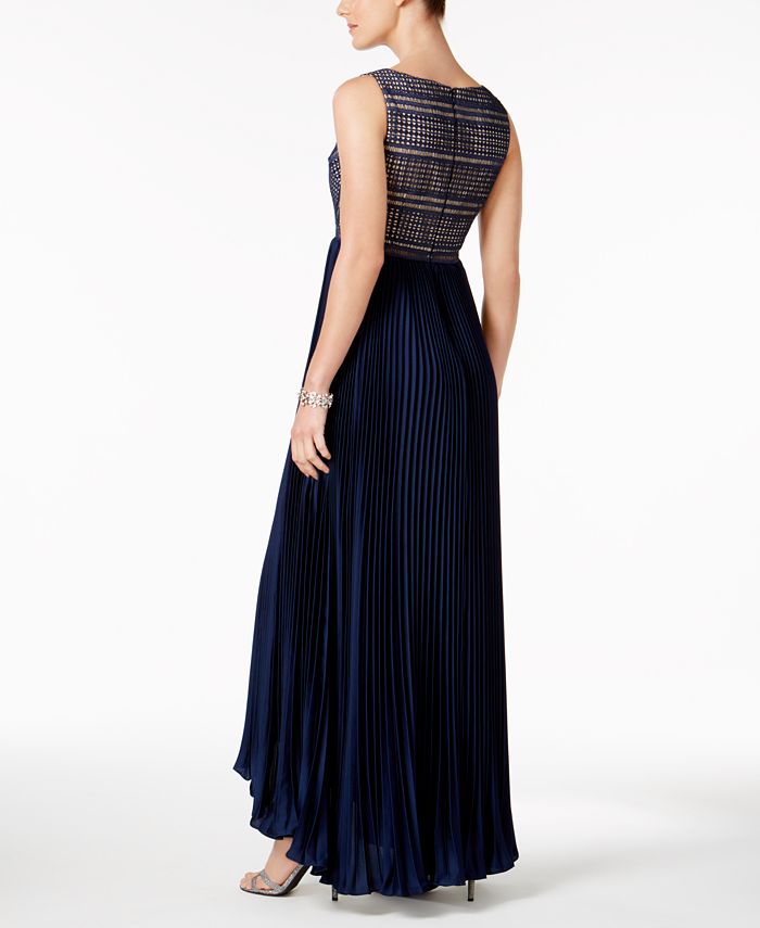 Adrianna papell v neck gown