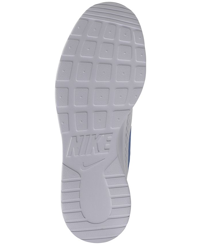 finish line nike tanjun