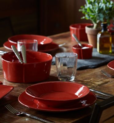 red dinnerware