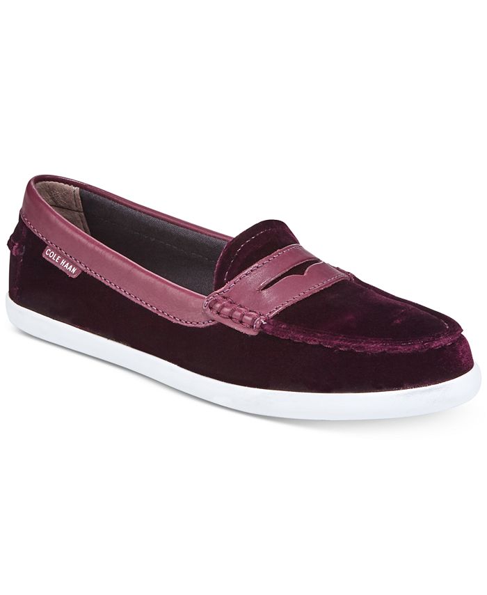 Cole haan pinch hot sale weekender womens