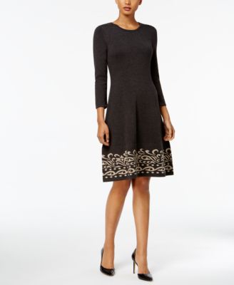 green emerald velvet dress Amazon.com: Jessica Howard Women's Fit & Flare Sweater Midi Dress with ¾  Sleeves : Clothing, Shoes & Jewelry
