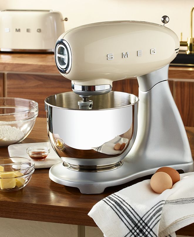 Smeg SMF01 5-Qt. Stand Mixer & Reviews - Small Appliances ...