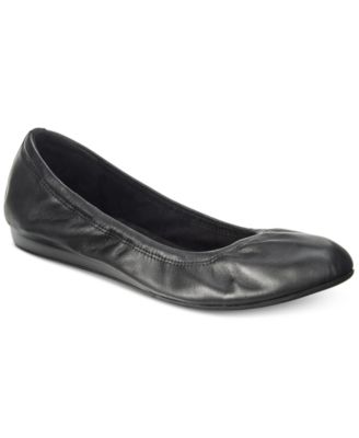 bandolino fadri ballet flats