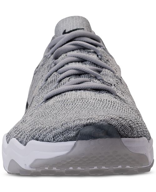 nike air zoom fearless lux