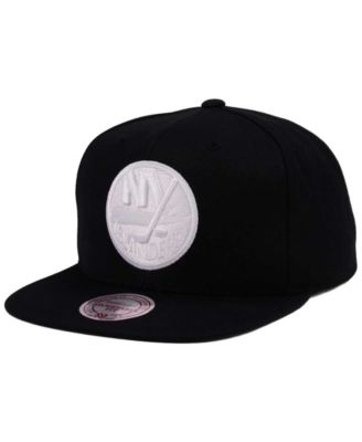 Mitchell & Ness - Respect Snapback Cap