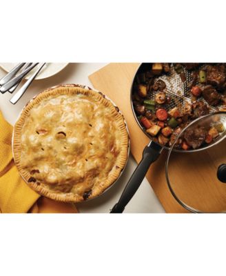 Classic Series Stainless Steel 4-Qt. Saucepot & Lid