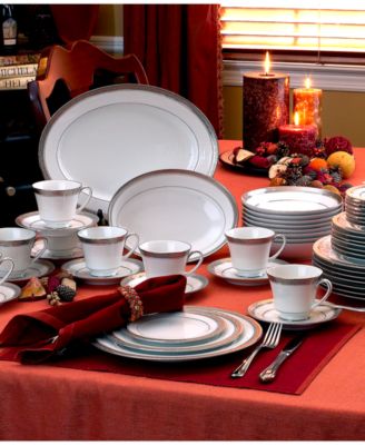 Crestwood Platinum Dinnerware Collection