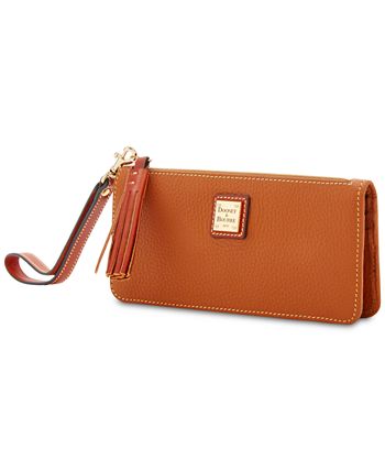 Dooney tatum wristlet store