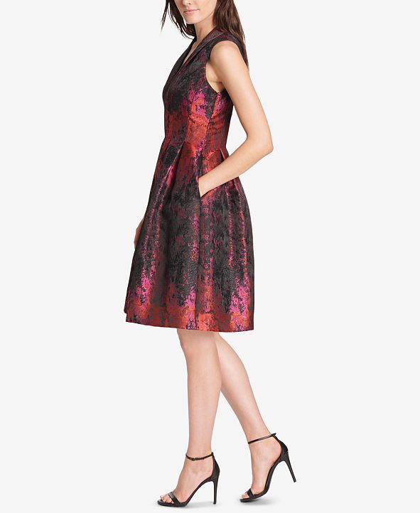 bloomingdales plus size tops
