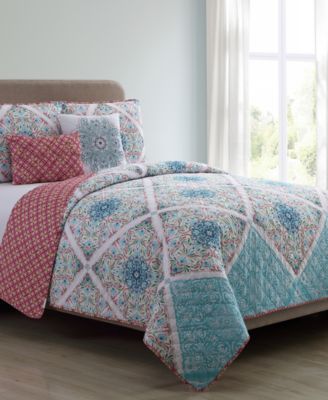 Windsor Reversible Quilt Sets