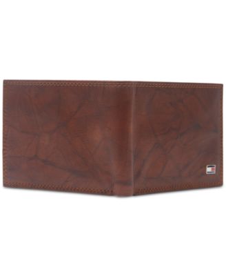 Men's Traveler RFID Extra-Capacity Bifold Leather Wallet