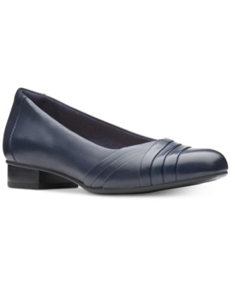 clarks women's flat shoes sale