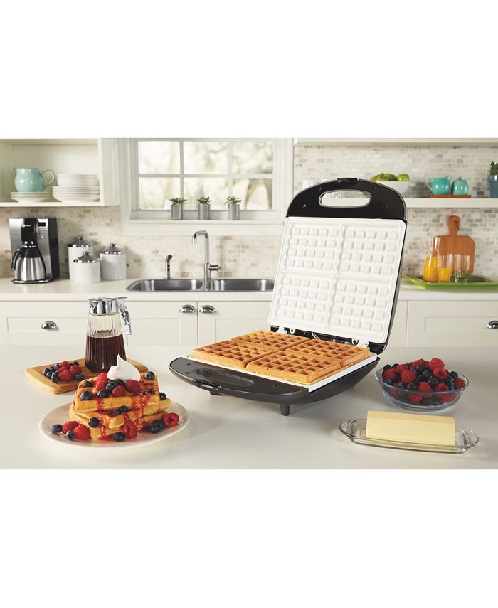 Oster Infusion Series Duraceramic™4Slice Belgian Waffle Maker, White