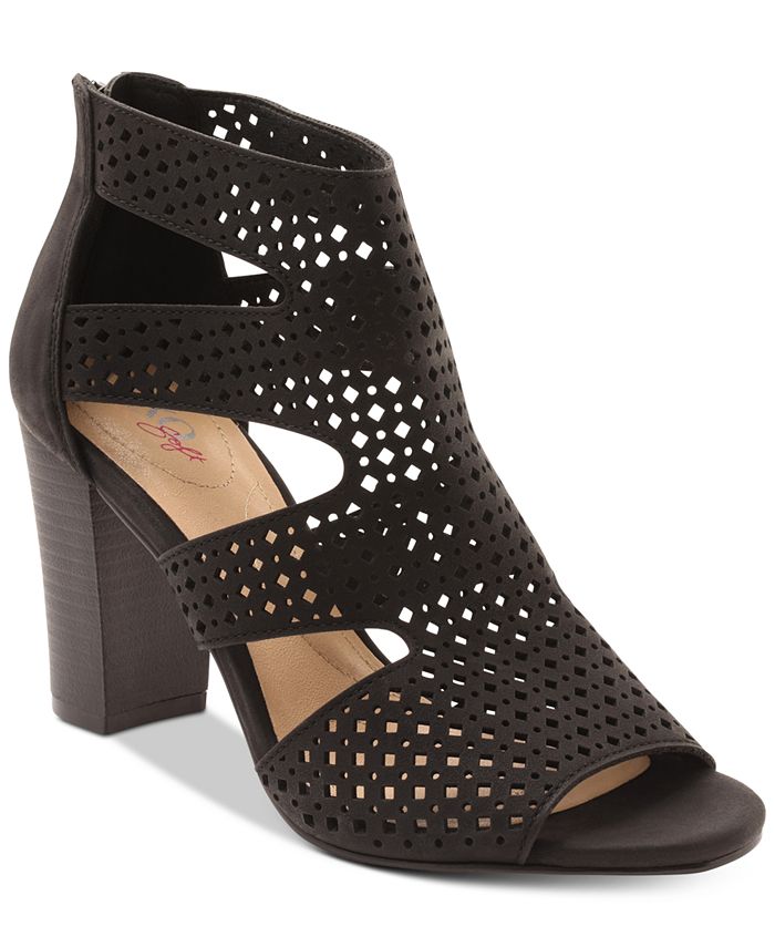 Xoxo best sale beamer sandals